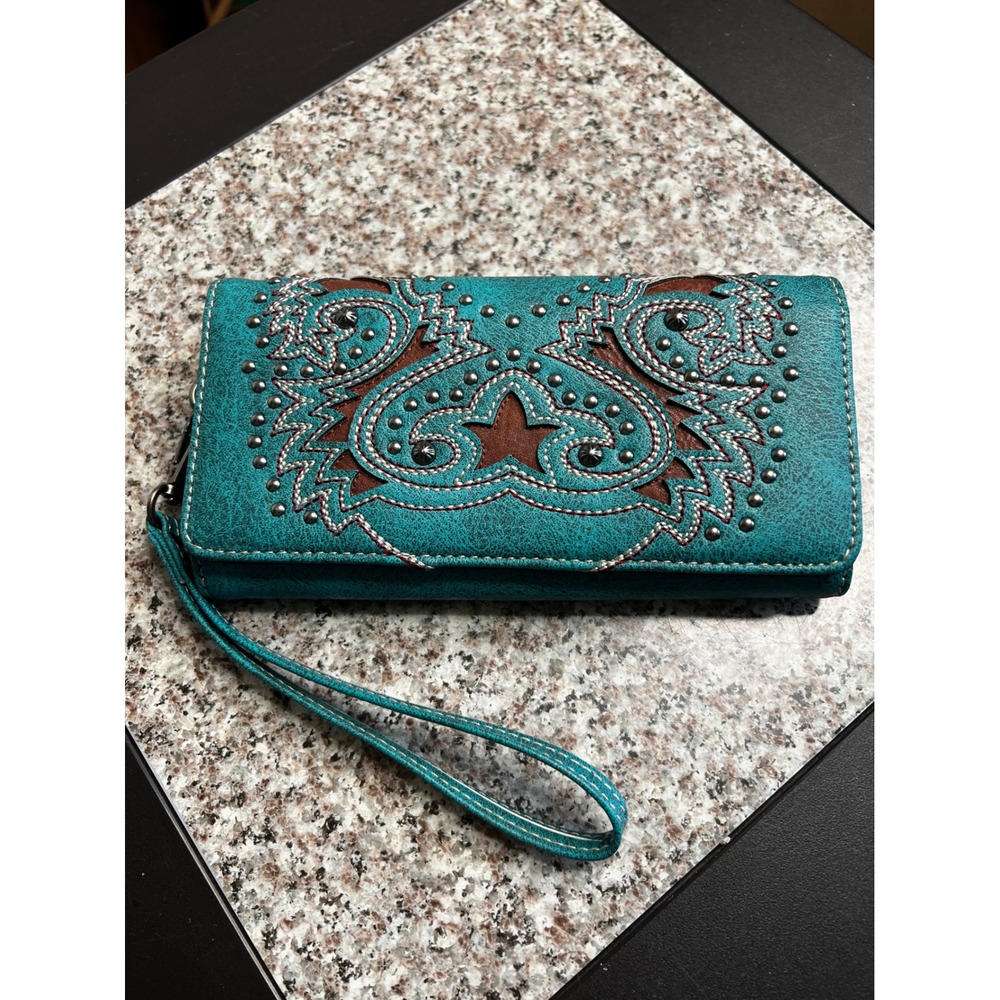 Montana West Turquoise Studded Western Wristlet Wallet Star Cutout Organizer
